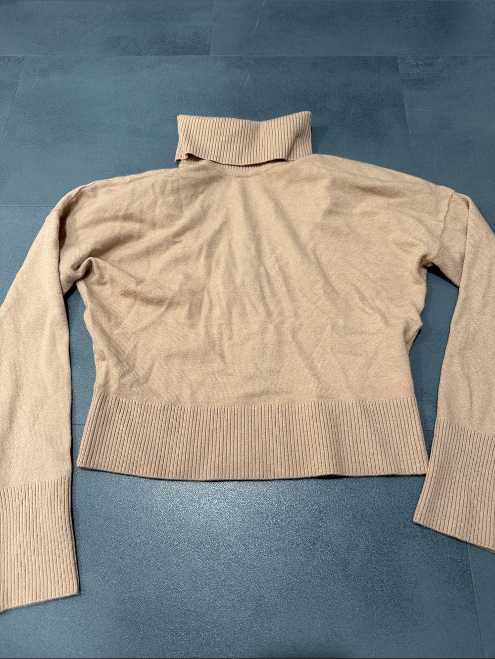 Express Beige Turtleneck Crop Sweater, NWT Size Xs